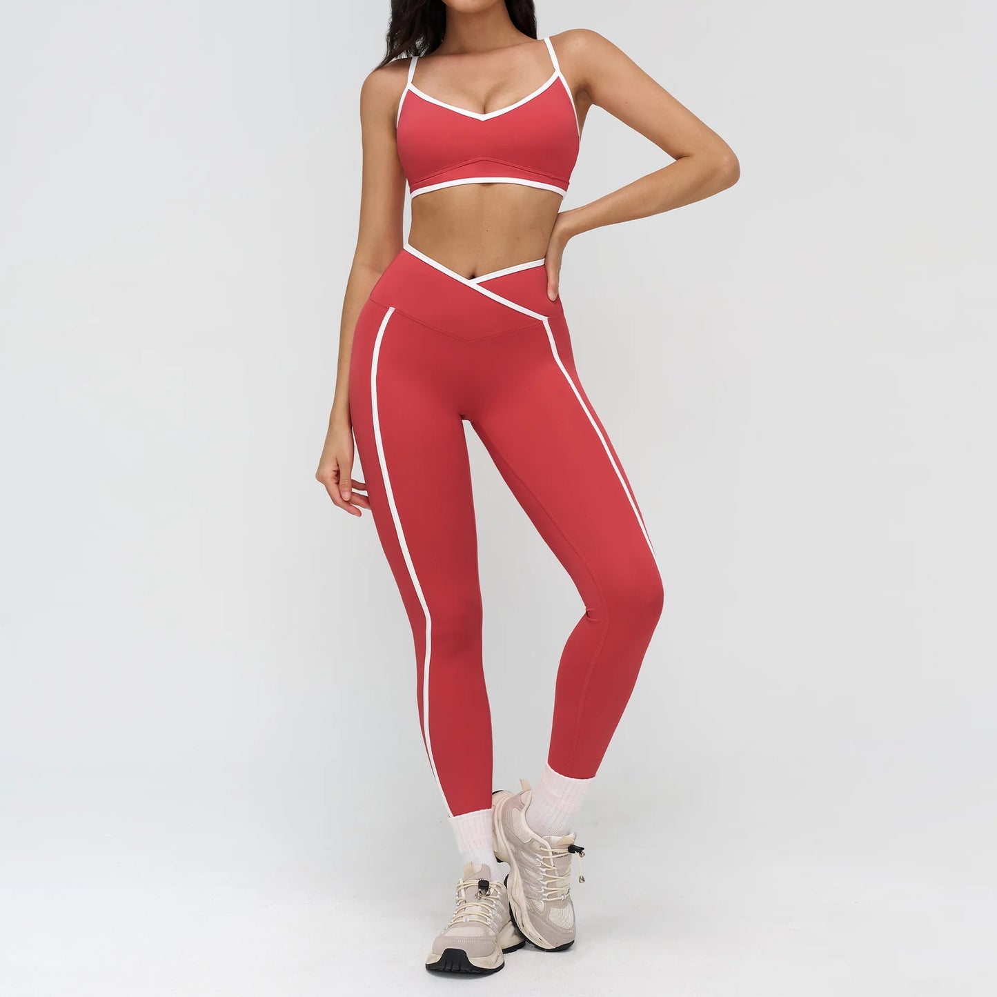 Elevate Your Workout with Our 2PCS Women's Yoga Fitness Tracksuit Set - Stylish Sports Bra & High Waist Leggings for Ultimate Comfort
