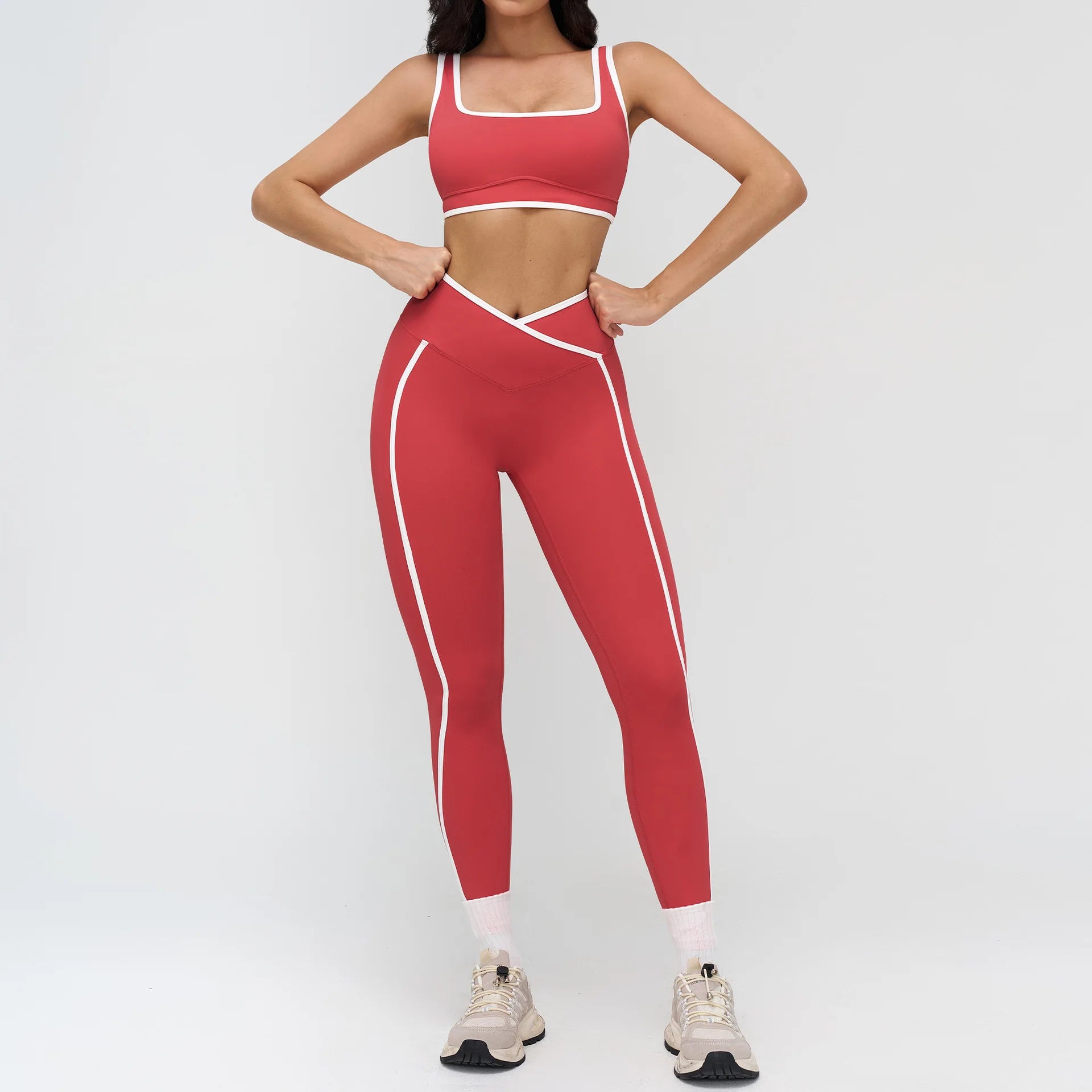 Elevate Your Workout with Our 2PCS Women's Yoga Fitness Tracksuit Set - Stylish Sports Bra & High Waist Leggings for Ultimate Comfort