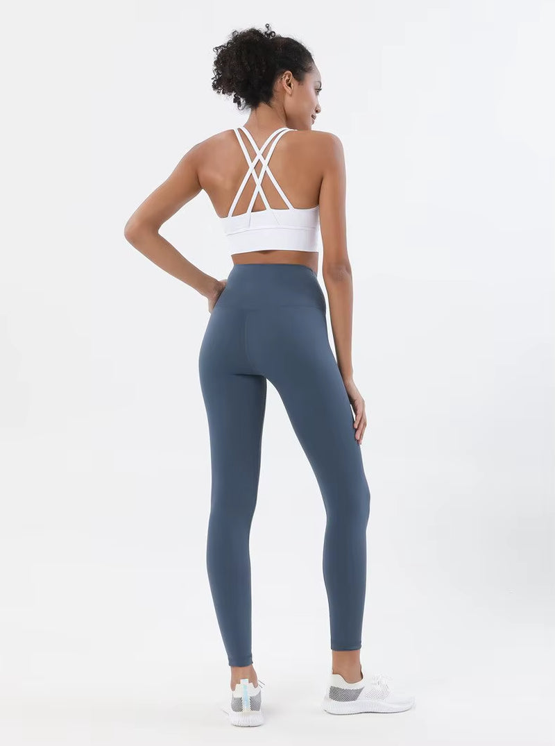 Elevate Your Workout with Our Women's Quick Dry Yoga Bras - Stylish, Breathable, and Supportive Sports Bras for Every Fitness Enthusiast