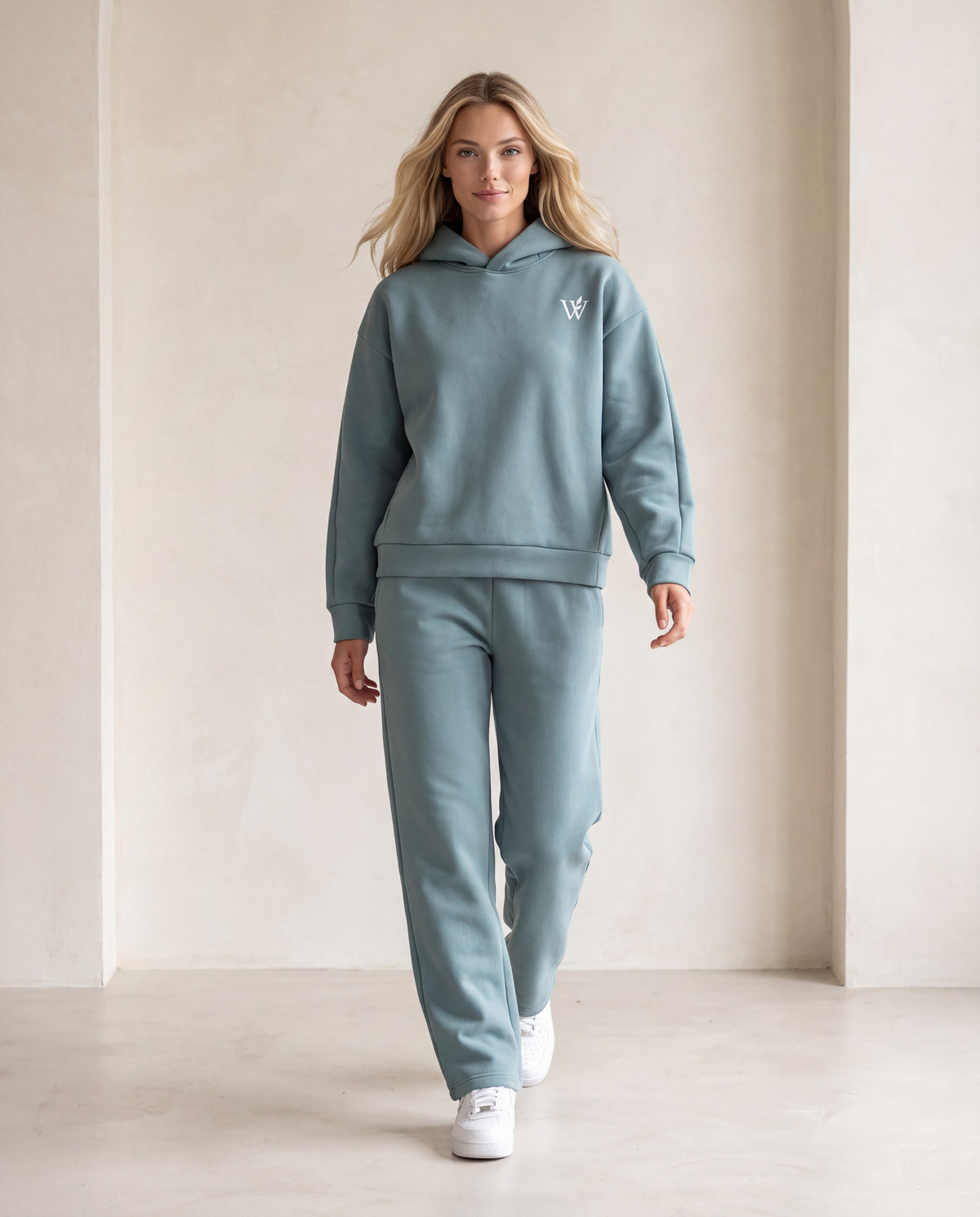 Unisex Heavyweight Fleece Boxy Hoodie