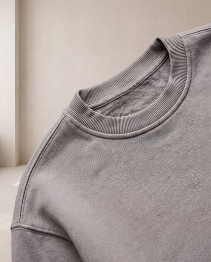 Unisex Boxy Vintage Washed Sweatshirt